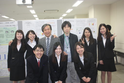 福山大学 薬学部6年生が課題研究発表会で研究成果を発表