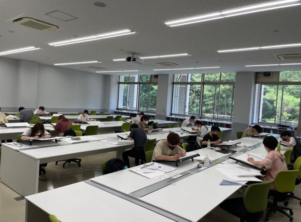 Template:学校法人福岡大学