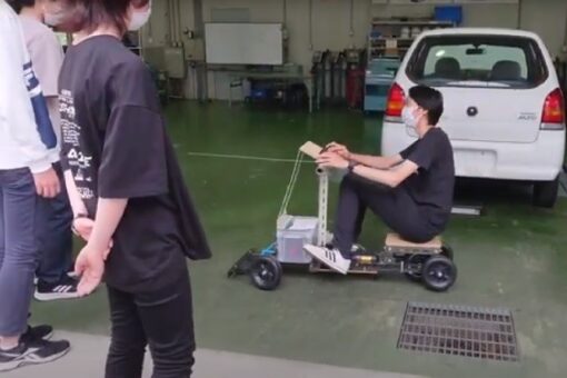 【工学部】「学生フォーミュラに挑戦」授業で自動運転電気自動車を作っています！