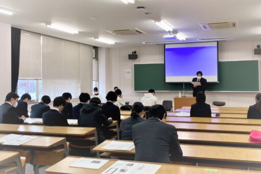 【人間文化学科】卒業論文発表会を開催しました！