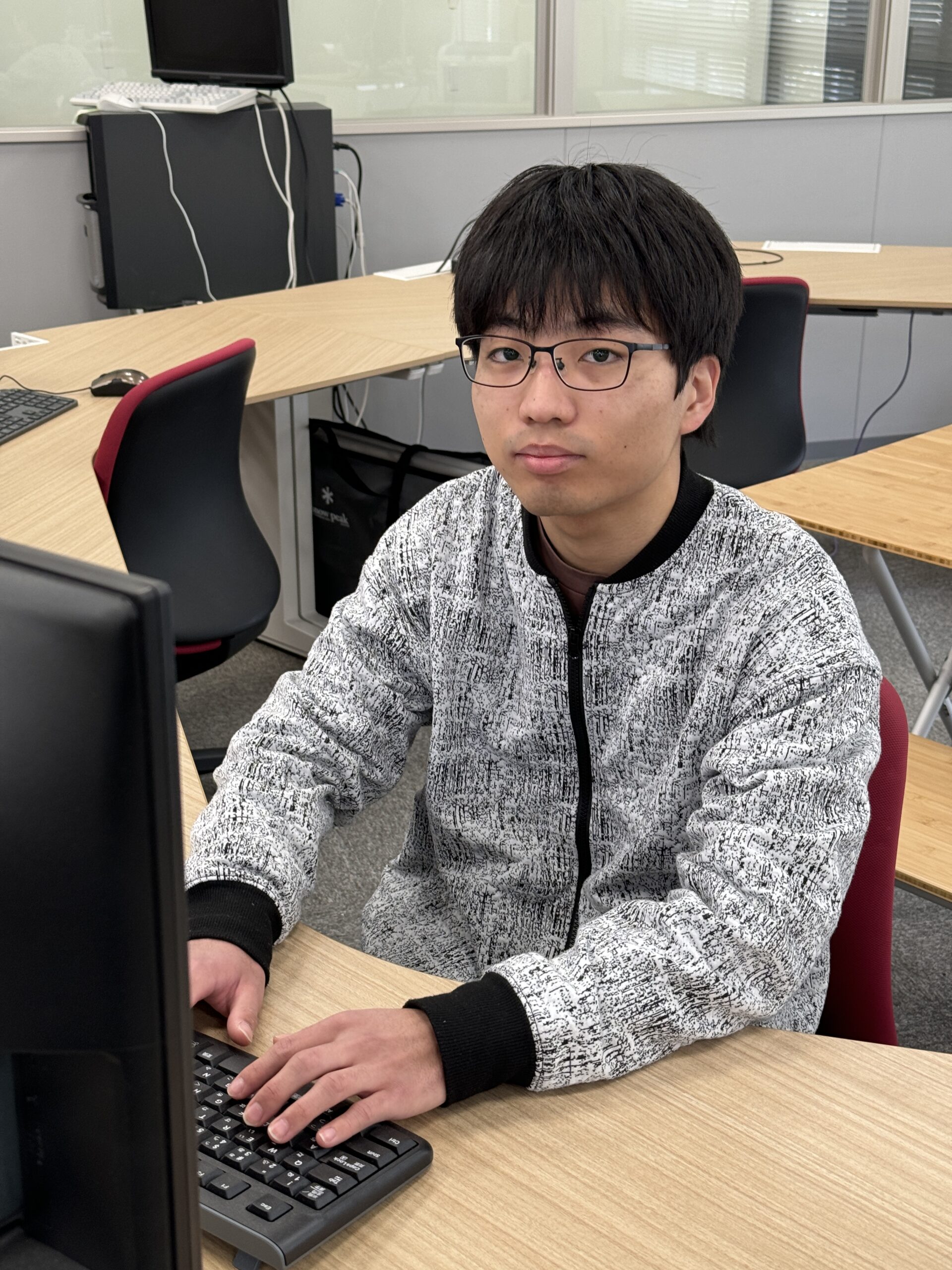 【情報工学科 】新重 晴生さん：プログラミングの授業が充実
