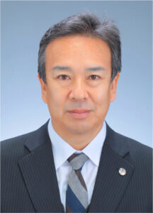 教授　川島 範章　　　　　　　講師　藤江 浩子　　　　　教授　中原 大介