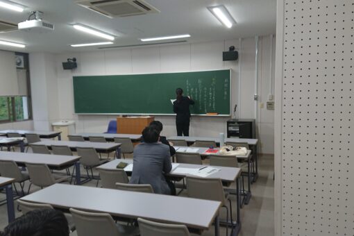 【人間文化学科】教育実習に向けて模擬授業が行われました！