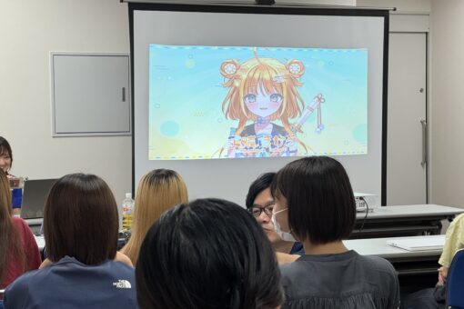 【メディア・映像学科】「マスメディア論」でVtuber来校！ 