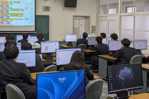 【情報工学科】岡山龍谷高等学校に出張講義へ行ってきました 